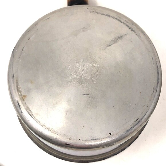Mirro 2 Qt & 1 Qt Sauce Pan Vintage USA Non-Stick Aluminum Wooden Handle w/ Lids - Picture 8 of 16